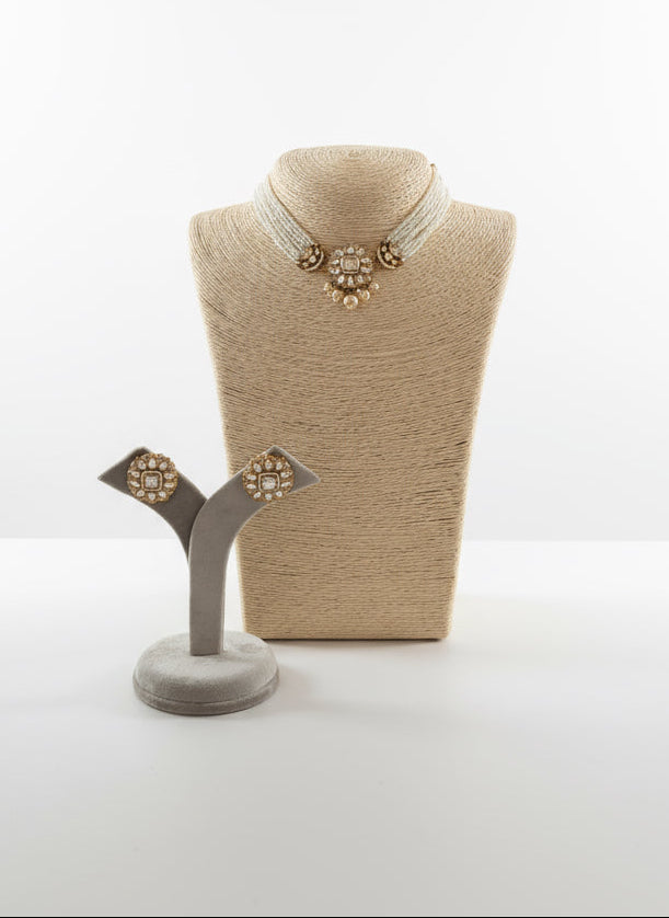 Pearl polki choker with studs
