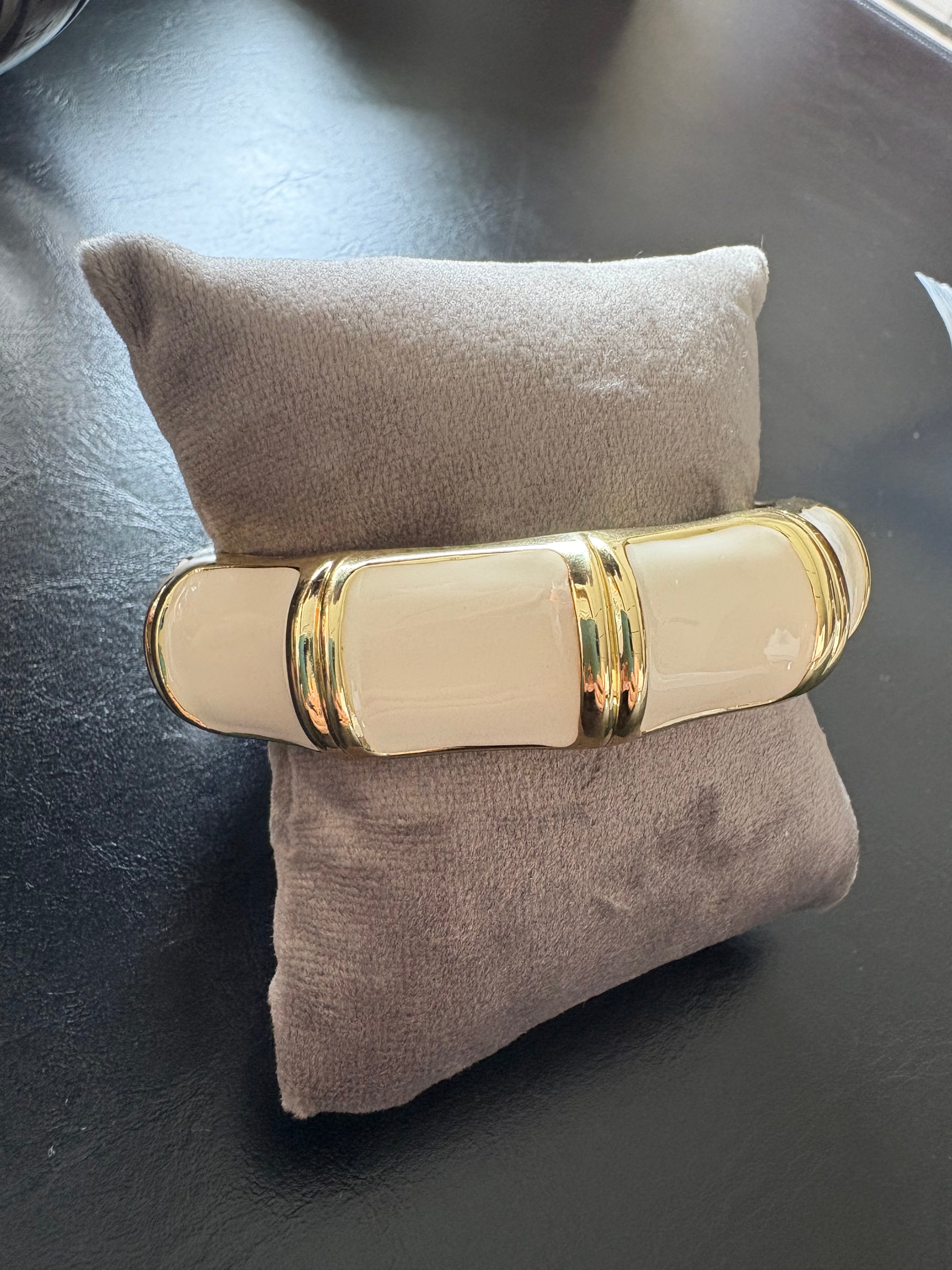 White gold plated bracelet