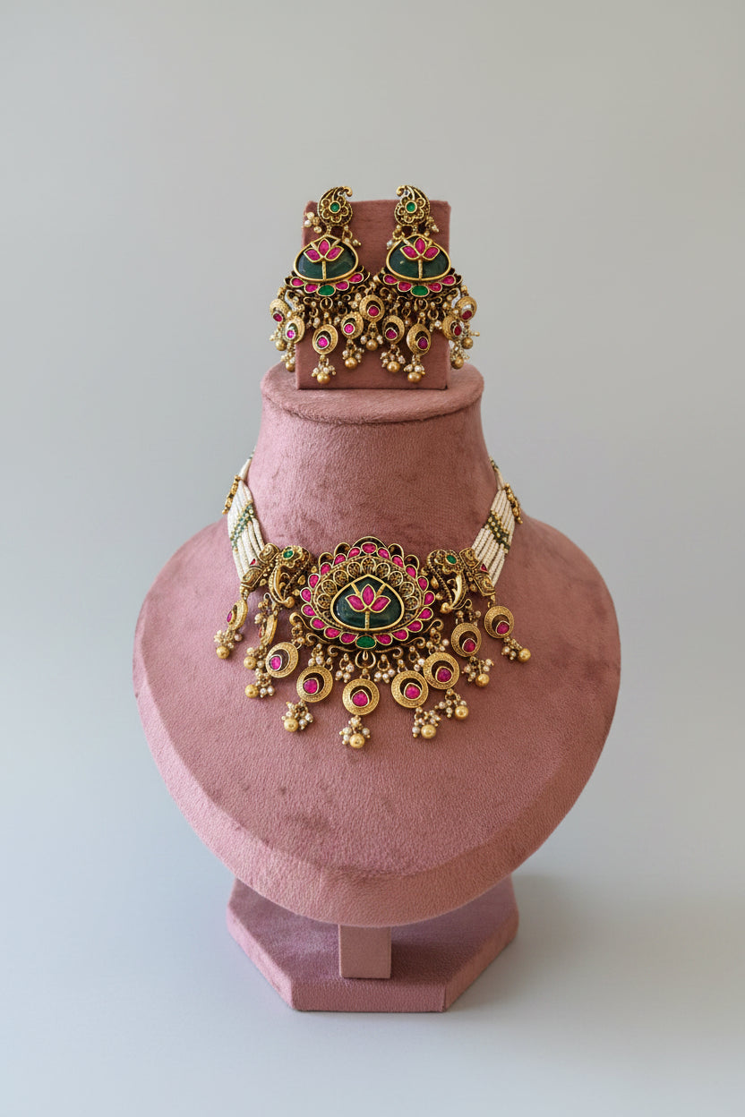 Aangan Antique Gold Set