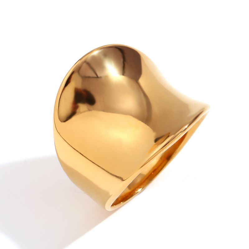 Statement Gold Ring Set