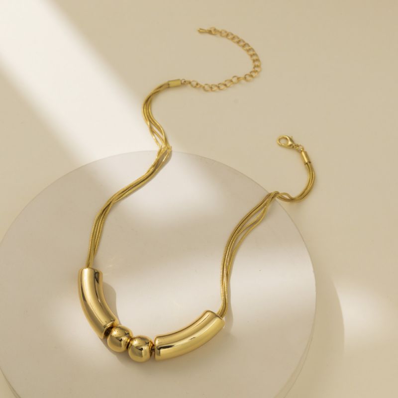 Gold statement neckpiece