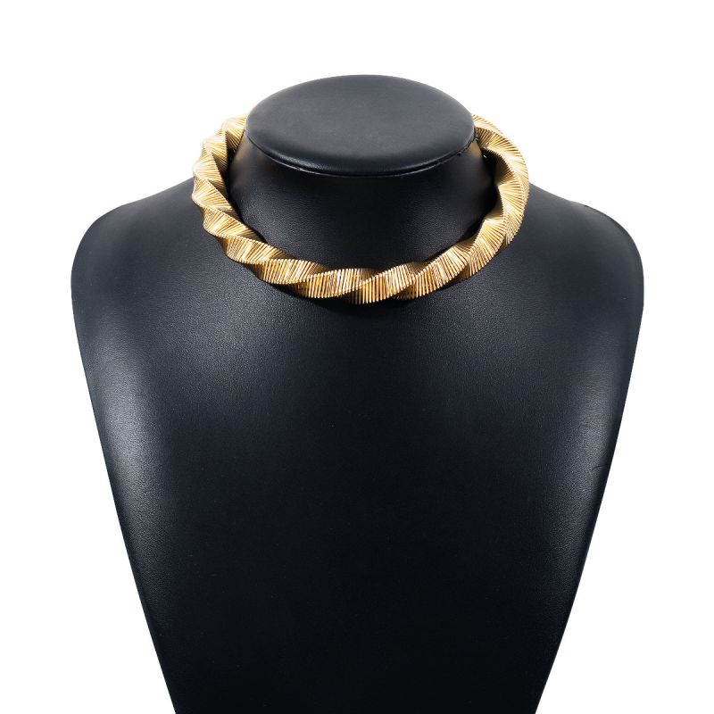 The Wave Gold Statement choker