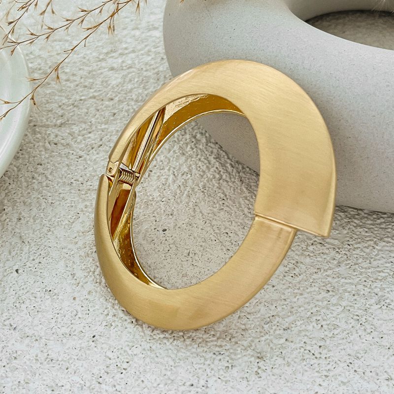 Curb Twist Statement Gold Bracelet