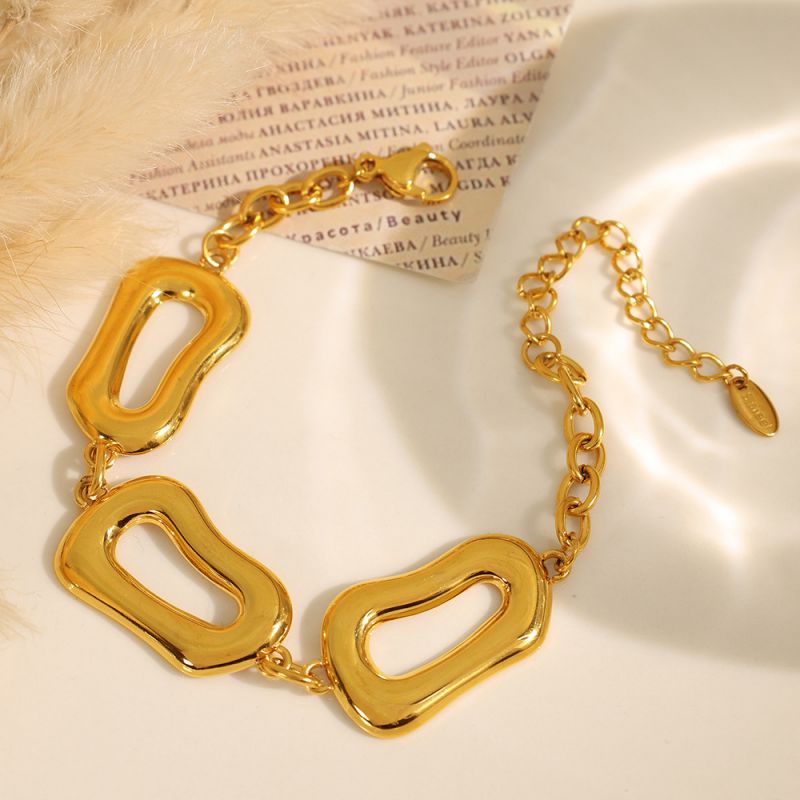 Gold Link Bracelet