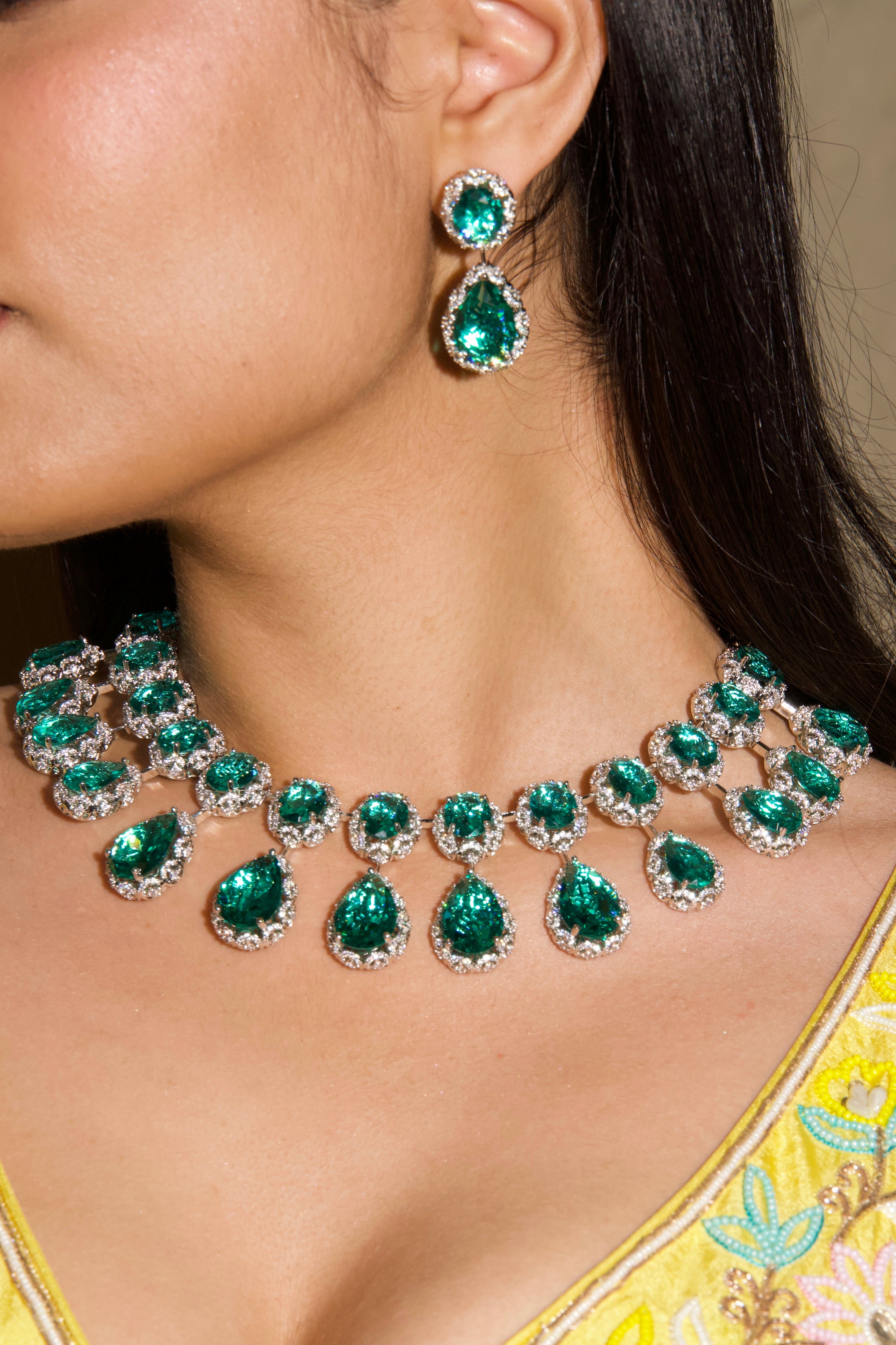Green Cyrstal Statement Neckpiece & Earrings