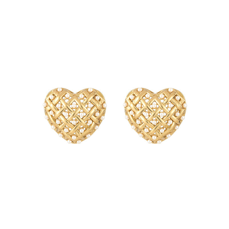 Heart Pearl Statement Studs