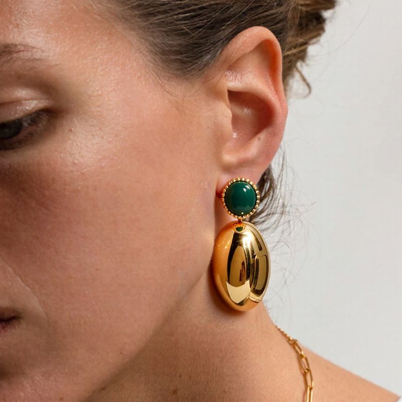 Green Gold Oval Drop earrings