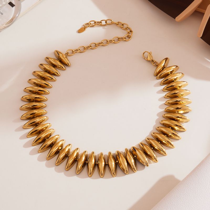 Mia Gold Statement neckpiece