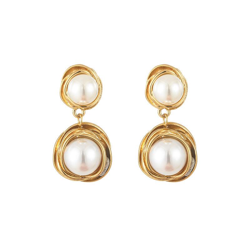 Pearl gold plated danglers