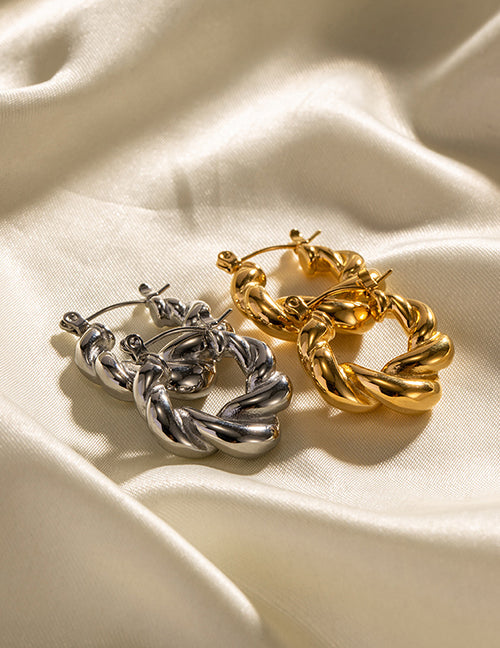 Gold twirl hoops