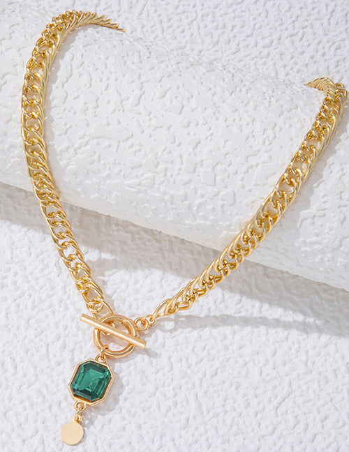 Green drop lock chain necklace