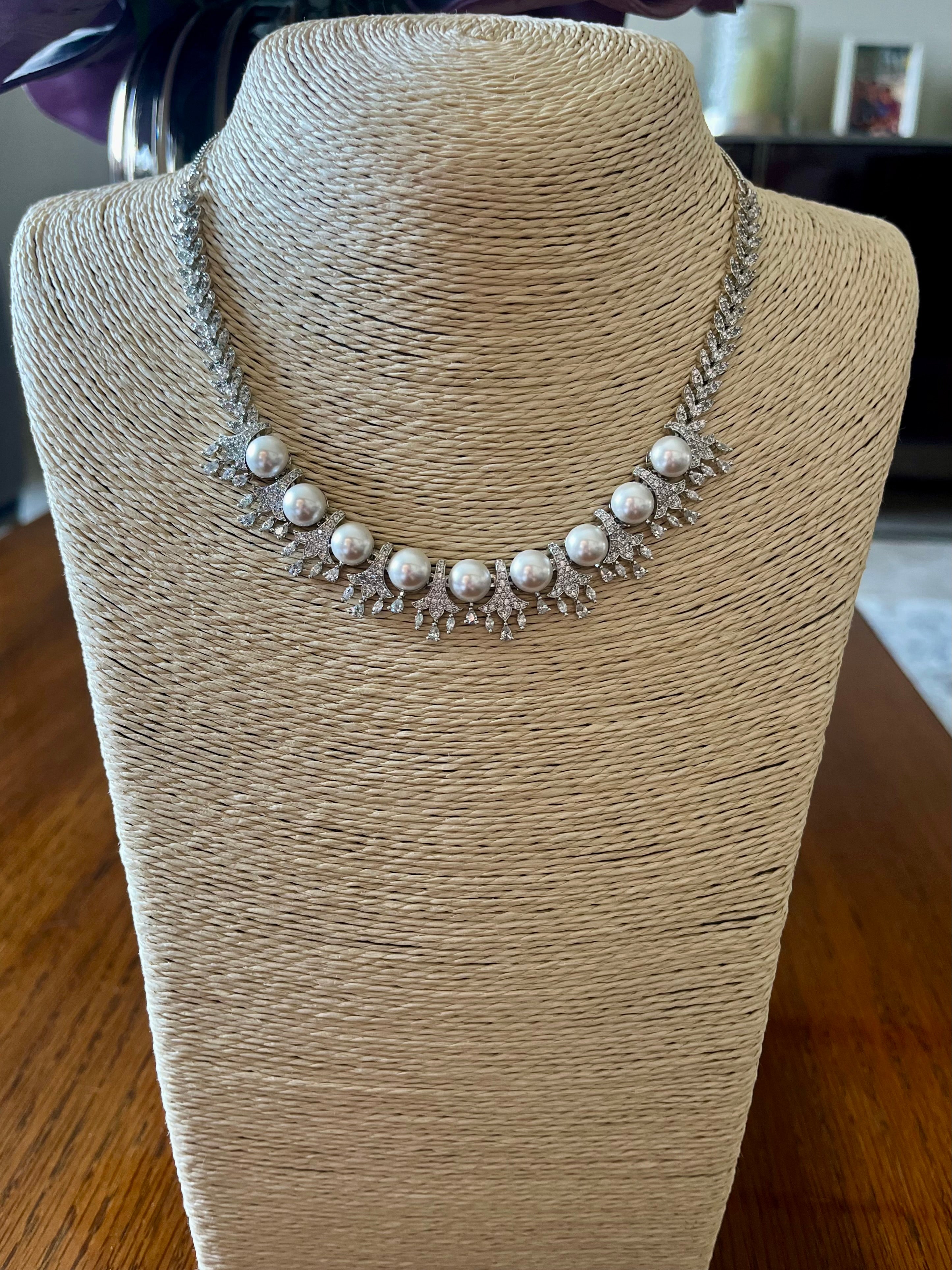 Naja Pearl diamond set