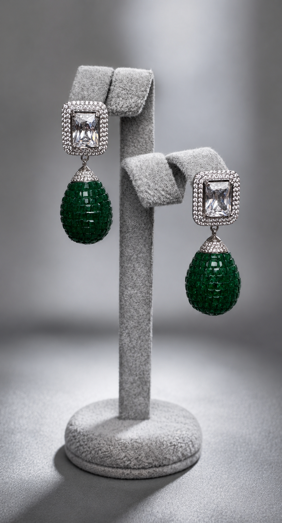 The emerald glow earrings