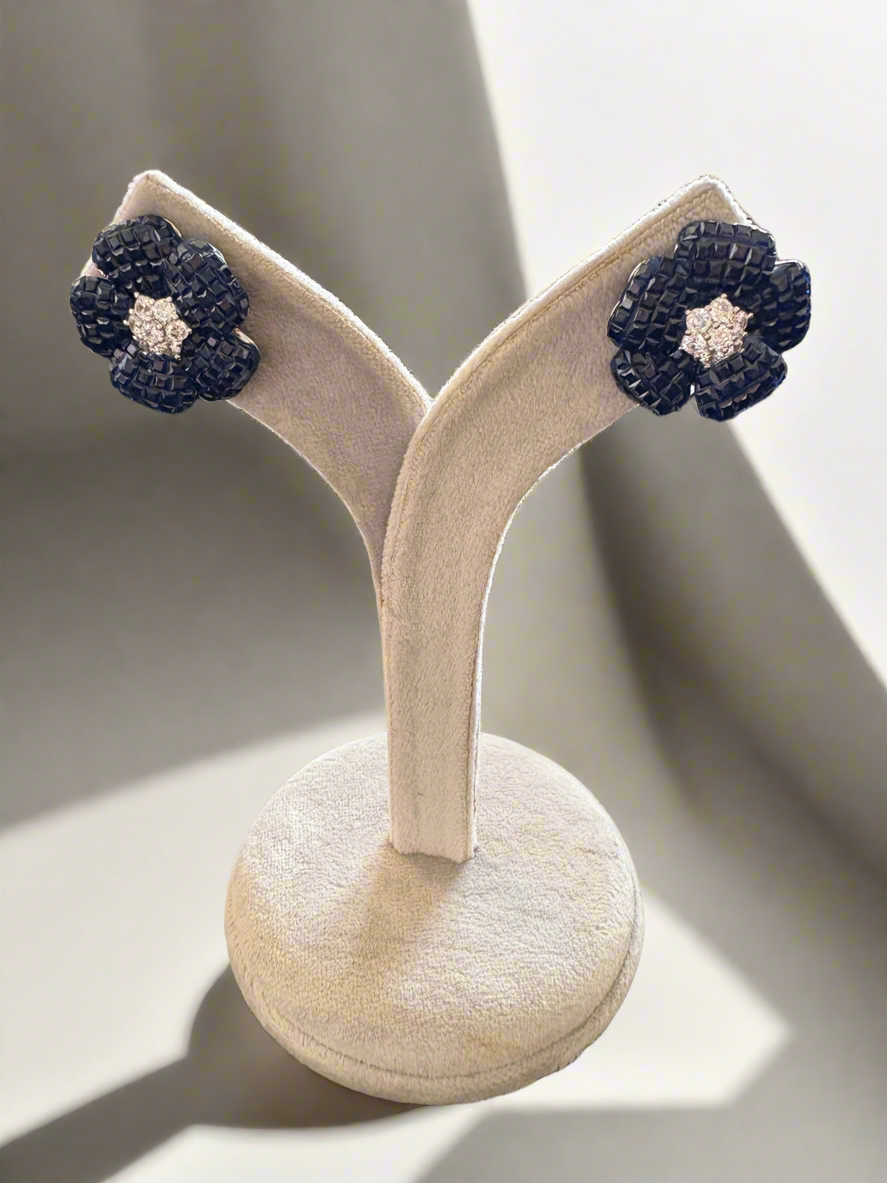Blue crystal flower studs