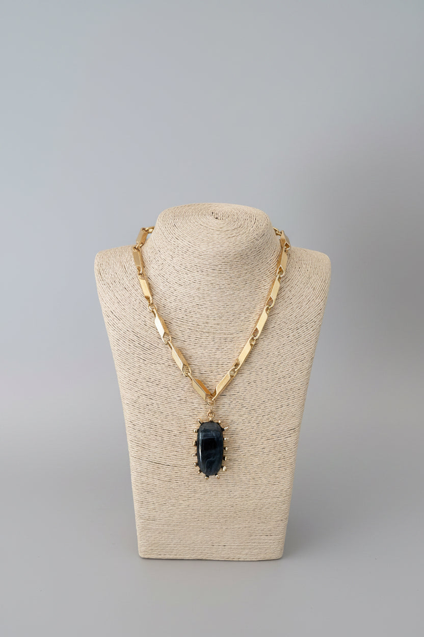 Gold statement stone Neckpiece