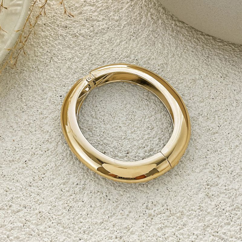 Oval Gold Statement Bracelet