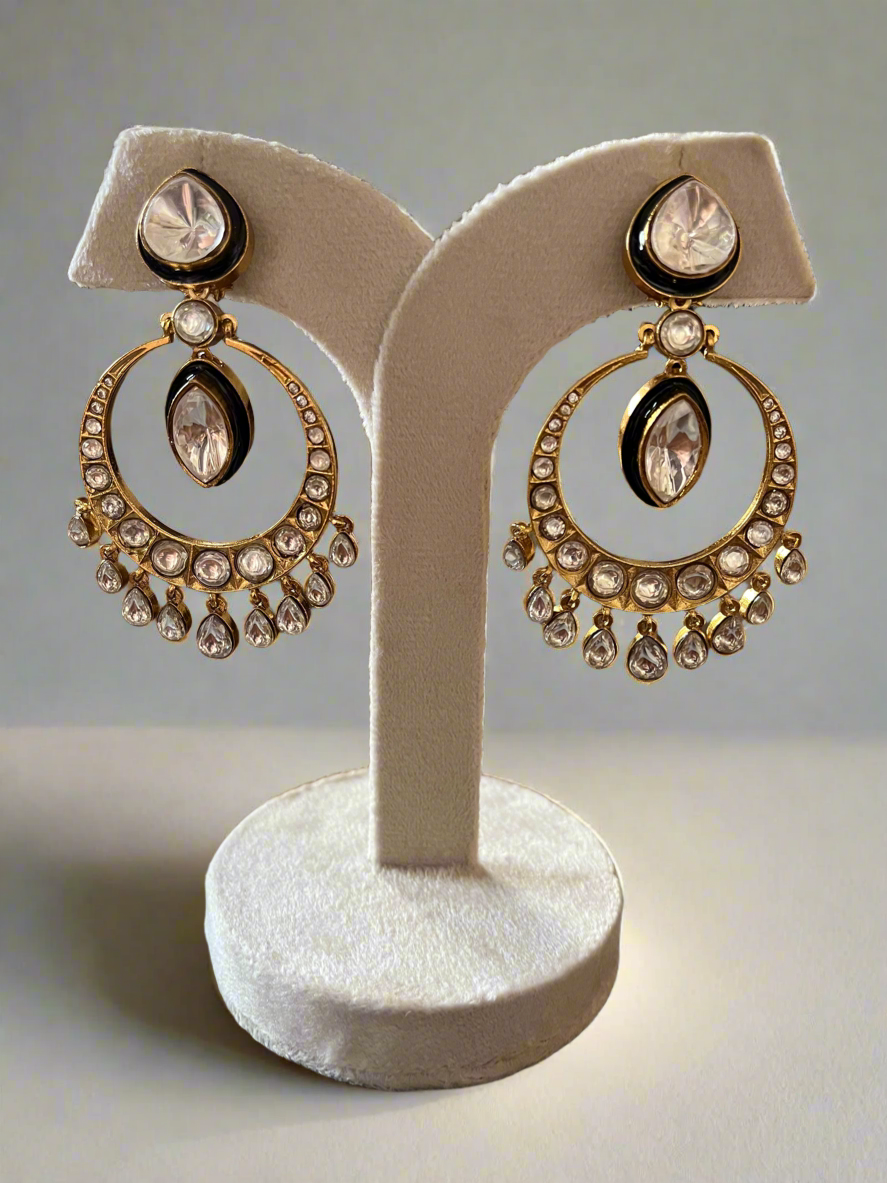 Ami Polki Black & Gold Chaandbalis