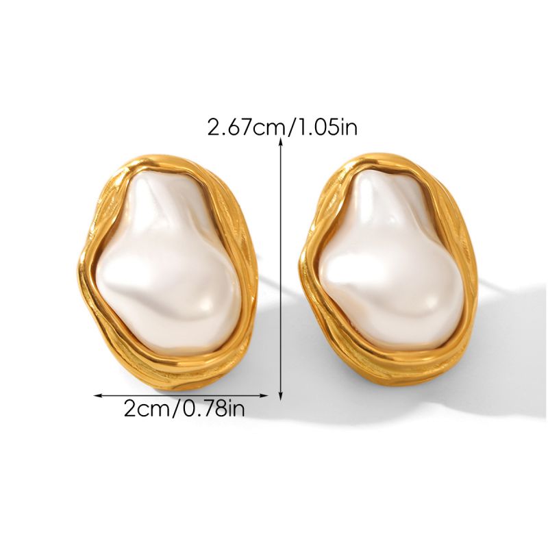 Baroque pearl studs and pendant set