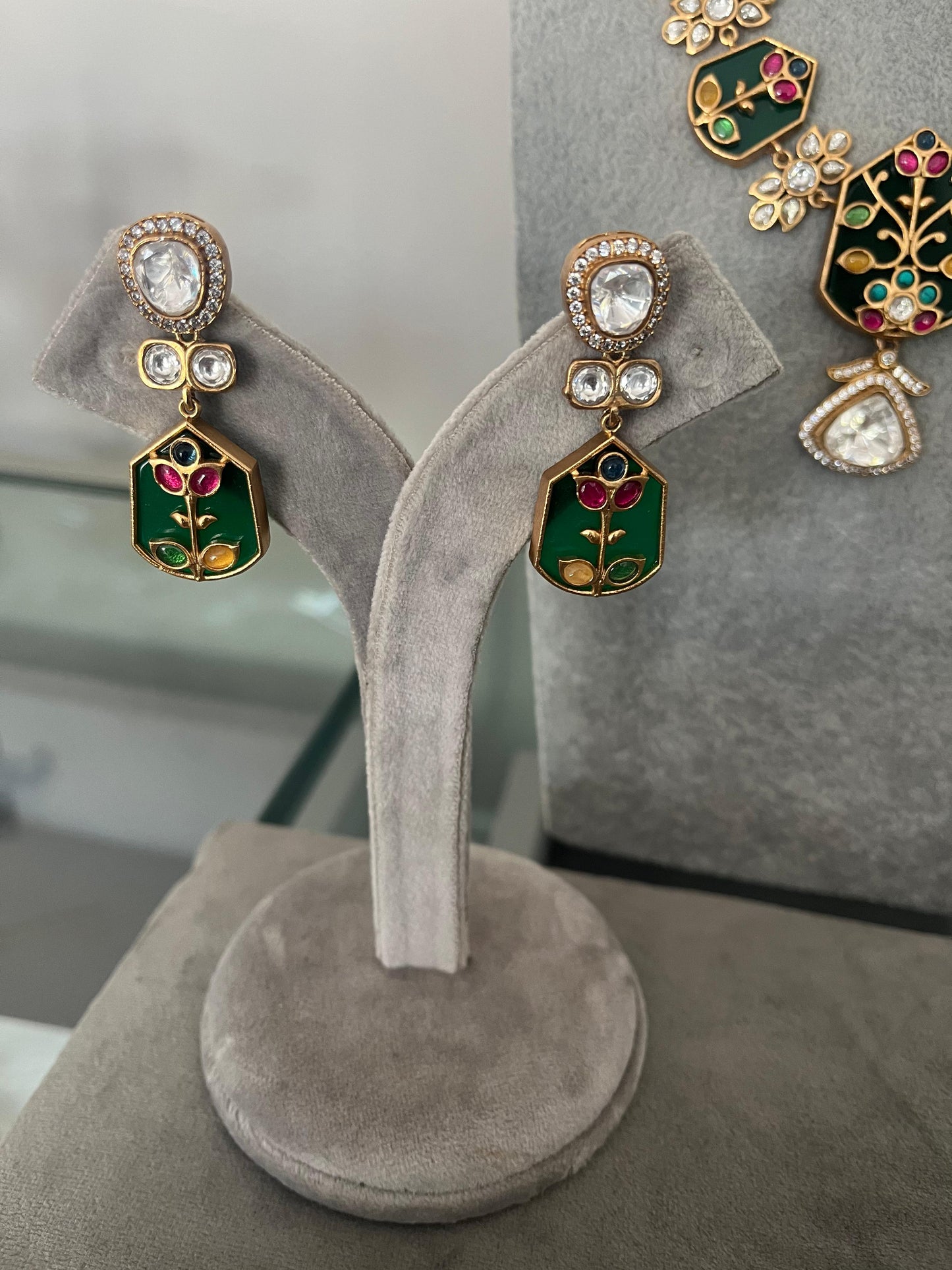 Luxury handcrafted Polki Necklace and Earrings